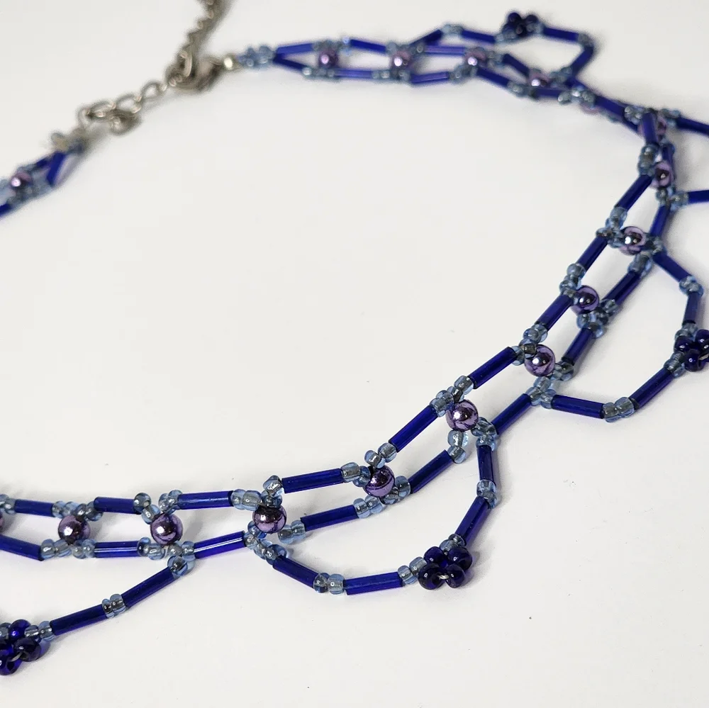 Vintage 90s Y2K Blue Beaded Choker Necklace
